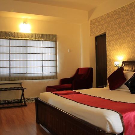 ออร์คิด สวีทส์ Hotel บังกาลอร์ ภายนอก รูปภาพ