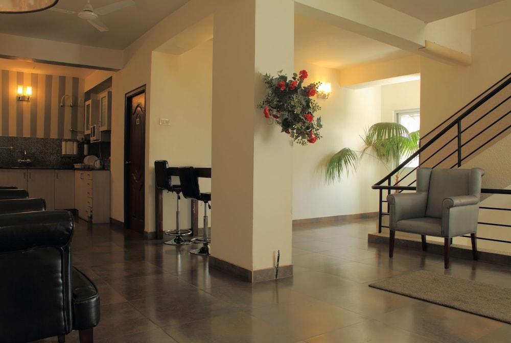 ออร์คิด สวีทส์ Hotel บังกาลอร์ ภายนอก รูปภาพ