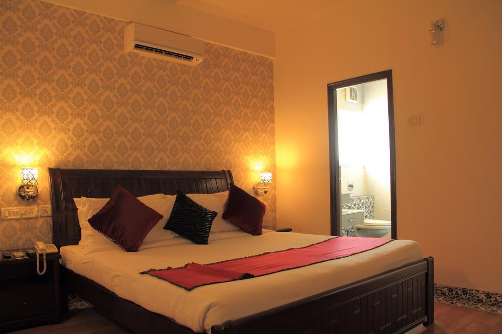 ออร์คิด สวีทส์ Hotel บังกาลอร์ ภายนอก รูปภาพ