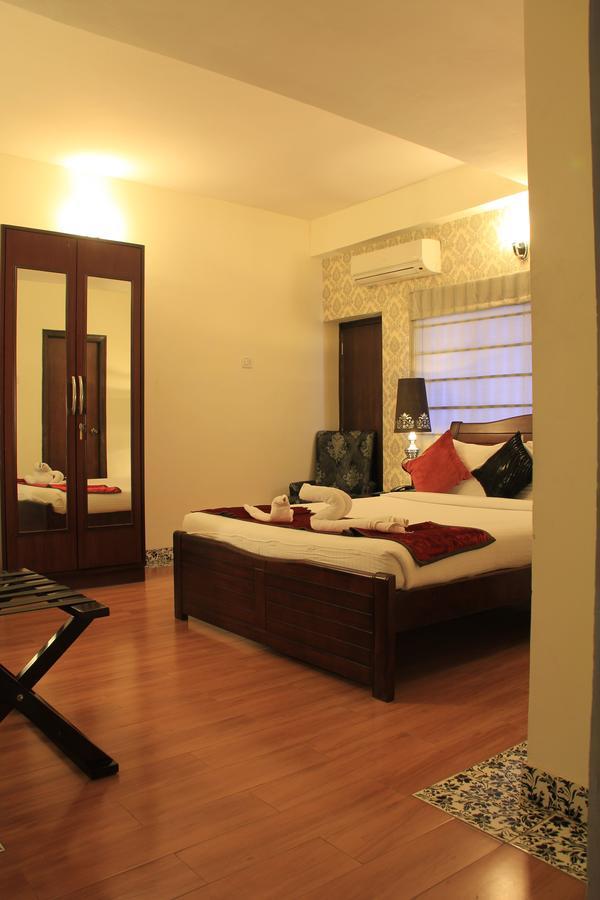 ออร์คิด สวีทส์ Hotel บังกาลอร์ ภายนอก รูปภาพ